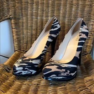Guess Black and Tan animal print Platform heels 9